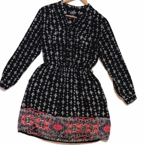 Angie Dresses & Skirts - Angie Boho Flowy Long Sleeve Tribal Dress